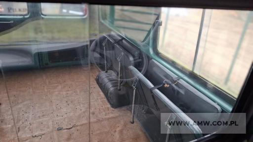 Samochód LUBLIN II 3322 2,4 